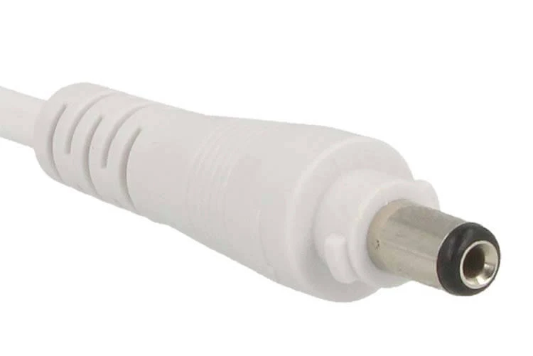 2 PZ Connettori Spinotto Maschio DC con Blocco Sicurezza 5,5mm x 2,1mm Bianco
