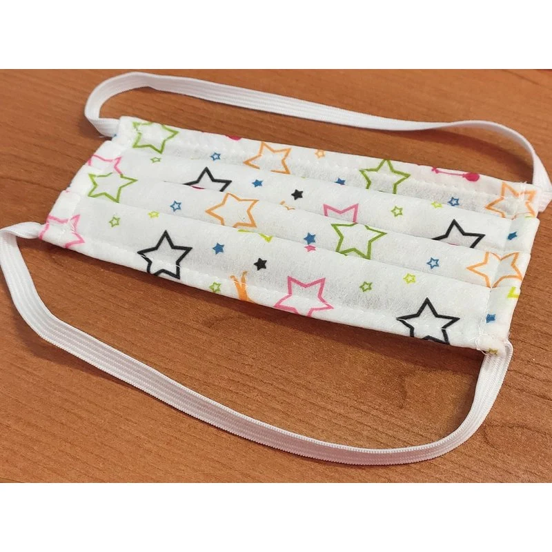 4 Mascherine Per Bambini Disegno Stella Colore Bianco Made in Italy Tessuto TNT - Image 3