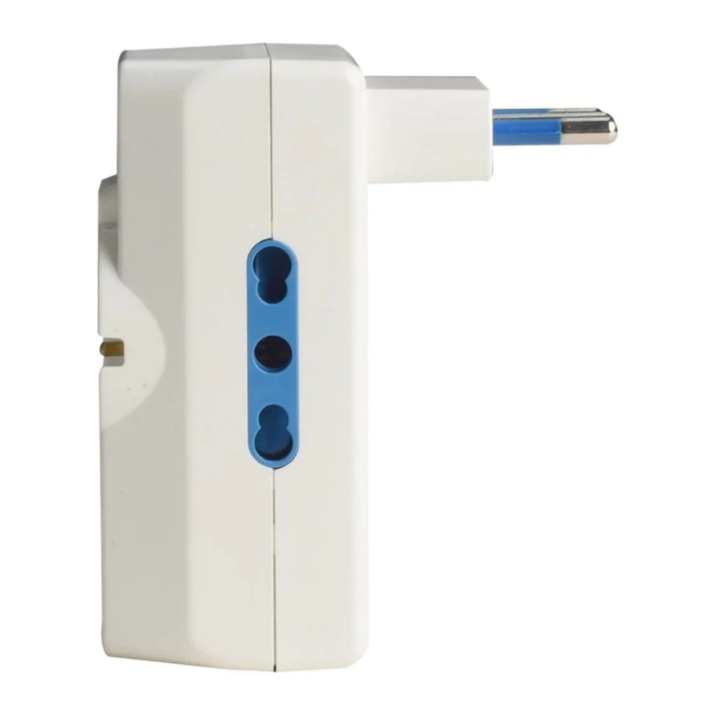Adattatore con Interruttore Spina 10A con 2 Prese Bipasso 10A/16A 1 Presa Universale e 2 USB A 5V/3A 250V Max 1500W - Image 4