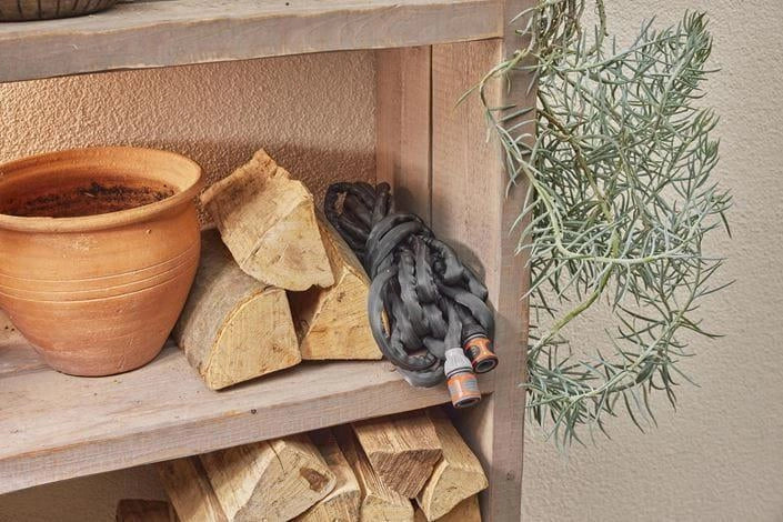 Gardena Liano pompa da giardino 15 m Sul suolo Cloruro di polivinile (PVC), Tessile Nero, Grigio - Image 3