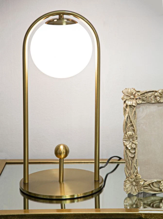 LAMPADA DA TAVOLO GLAMY ARC -A- CM Ø 21X47 - Image 5
