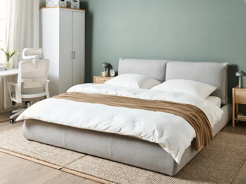Letto ad acqua EU King Size Grigio chiaro Tessuto 180 x 200 cm con materasso con spessa testata imbottita e pediera Camera da letto in stile moderno - Image 2