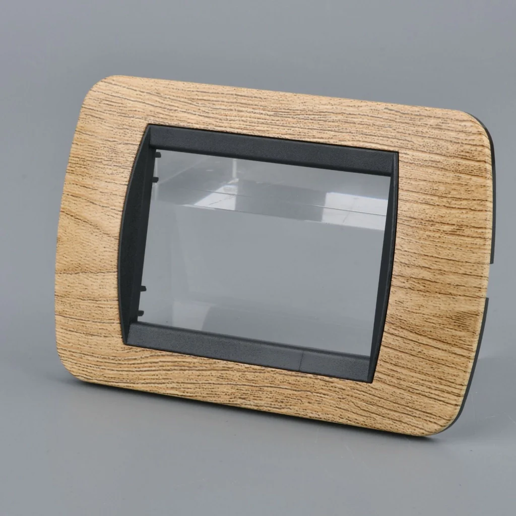 Placca Plastica Ovale MBL 3M Legno Chiaro Compatibile Bticino Living BLN88304 - Image 3