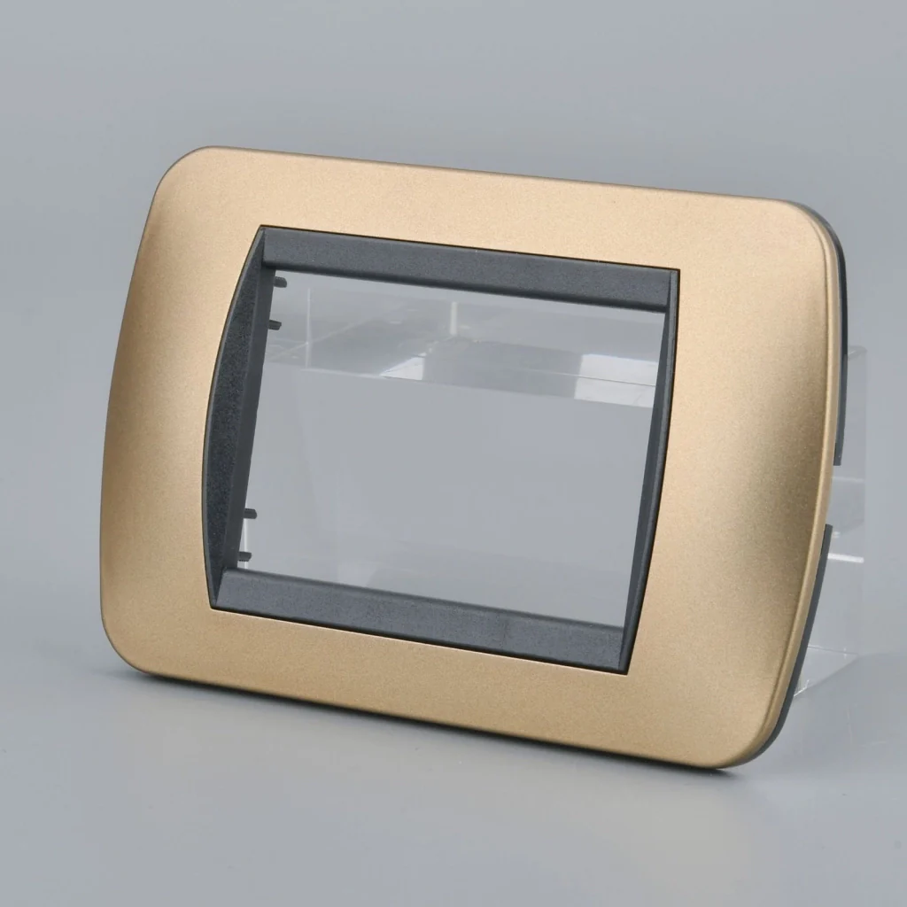 Placca Plastica Ovale MBL 3M Oro Compatibile Bticino Living BLN88311 - Image 3