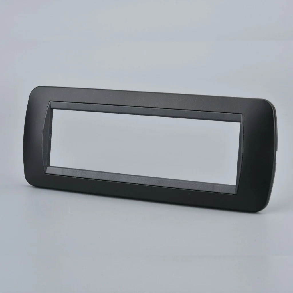 Placca Plastica Ovale MBL 7M Nero Compatibile Bticino Living BLN88702 - Image 3