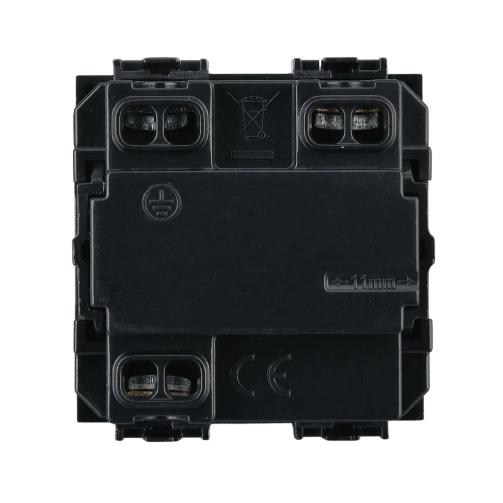 Presa Schuko Universale 2P+T 10/16A 220V MBL Nero 2M Compatibile Bticino Living International BLN2102 - Image 6