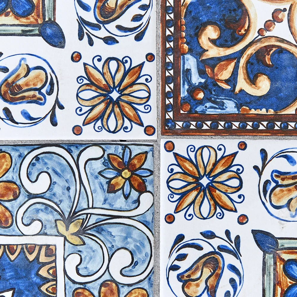 Set di 2 sedie da esterno in metallo nero con motivo a mosaico e struttura in ferro pieghevole stile vintage - Image 9