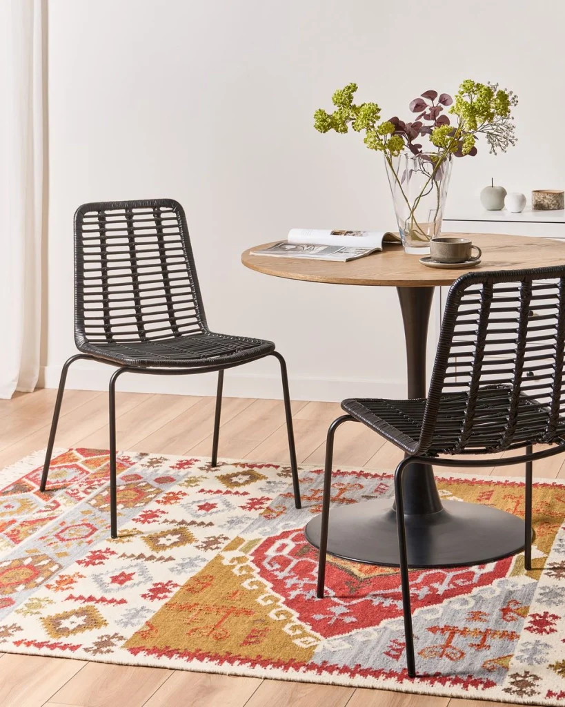 Set di 2 sedie da pranzo con seduta e schienale in rattan nero gambe in ferro senza braccioli design industriale boho - Image 4