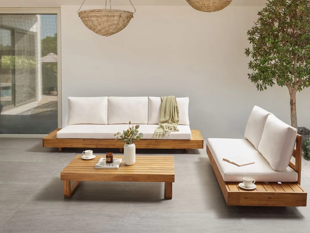 Set di divani da giardino Legno chiaro certificato Acacia Outdoor 5 posti 2 divani con tavolino Cuscini Design moderno - Image 3