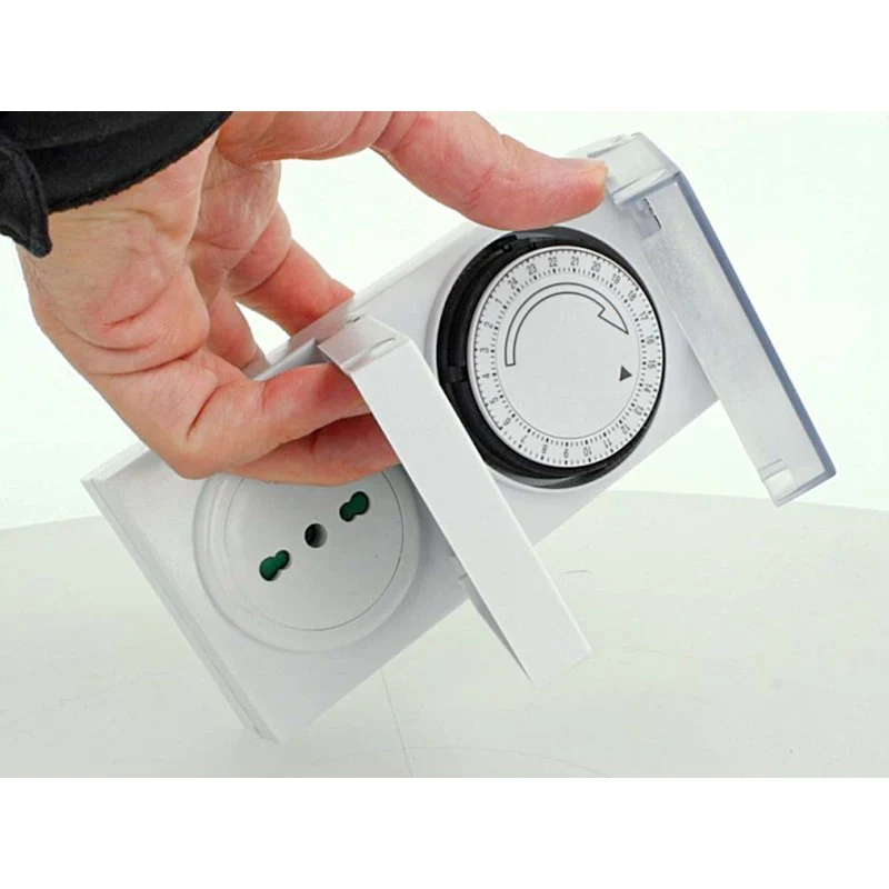 Temporizzatore Esterno IP44 Timer Meccanico Regolabile 24 Ore Con Spina 16A Presa Bipasso 10/16A Max 3500W - Image 2