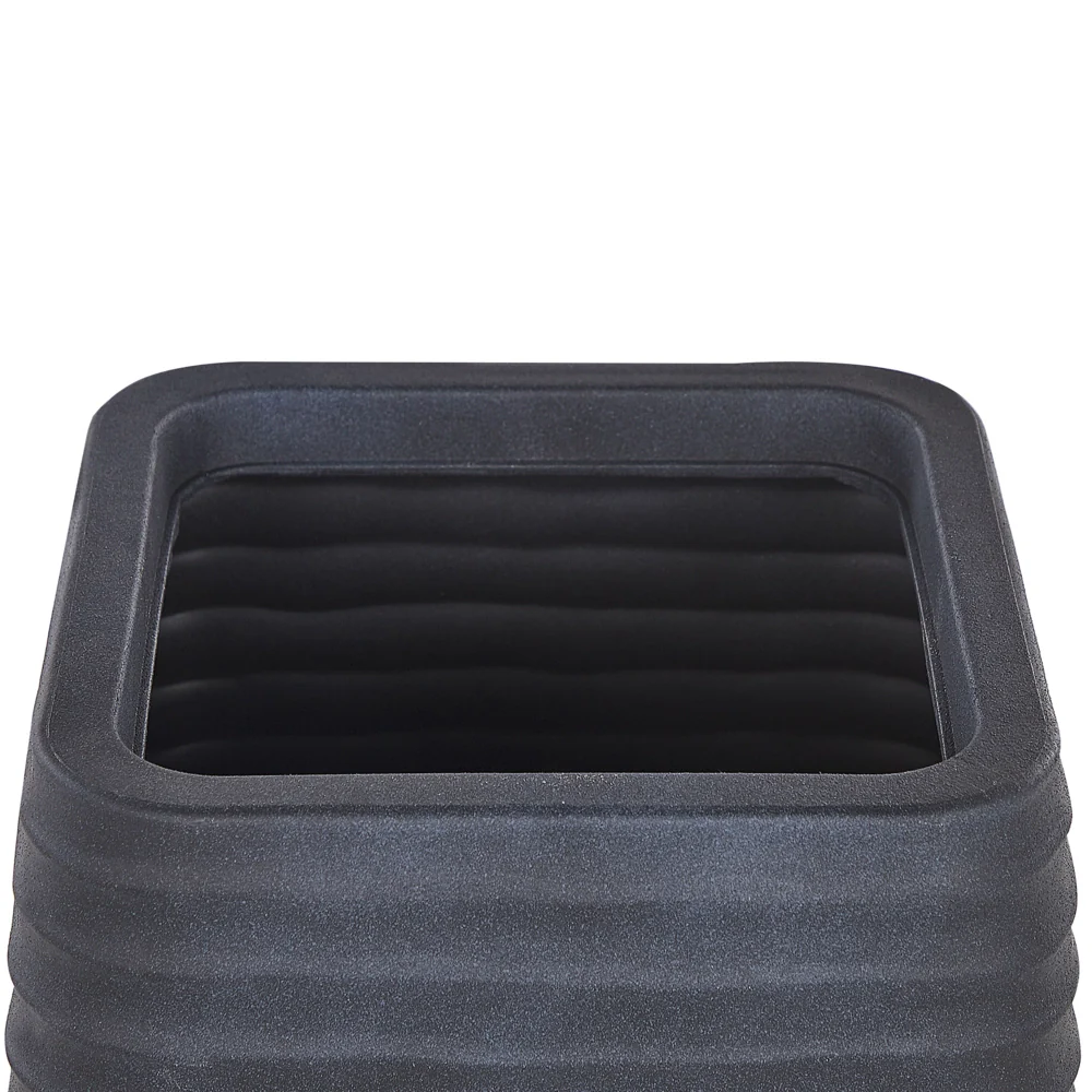 Vaso per piante grande in poliresina nera da esterno quadrato da giardino 28 x 27 cm resistente ai raggi UV - Image 3